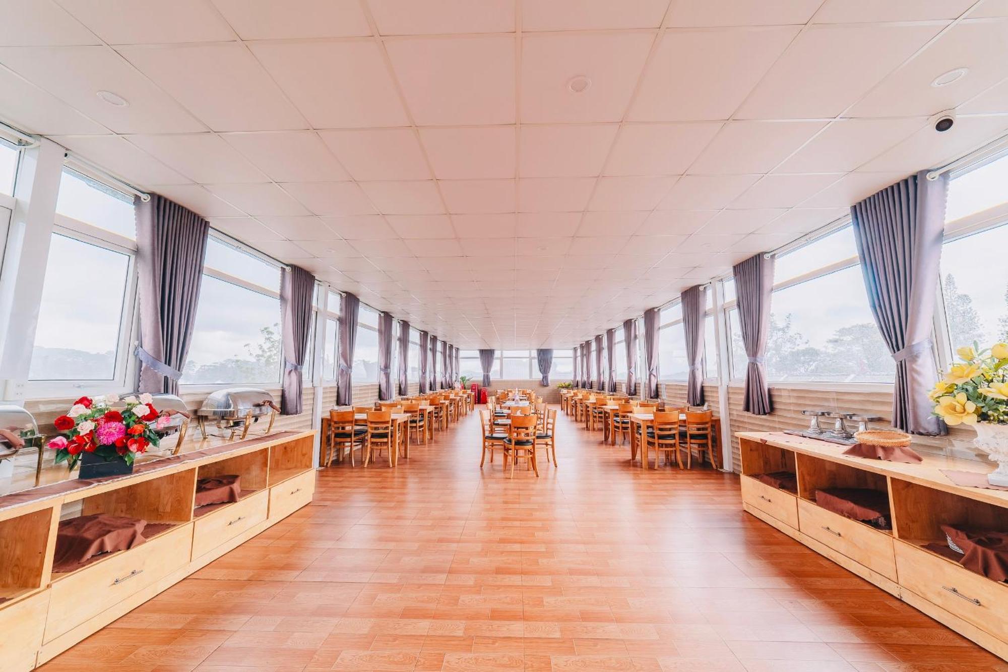 Anh Duc Hotel Da Lat City Екстер'єр фото