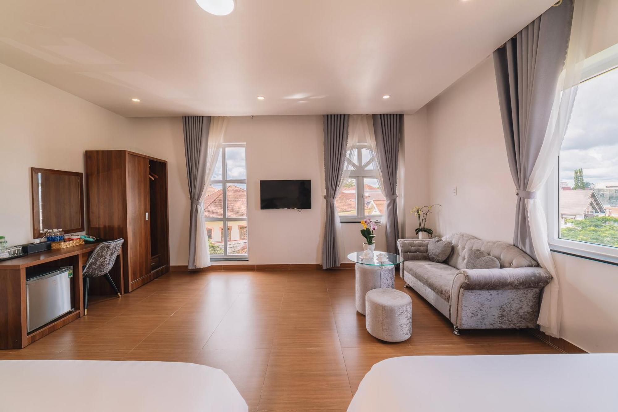 Anh Duc Hotel Da Lat City Екстер'єр фото