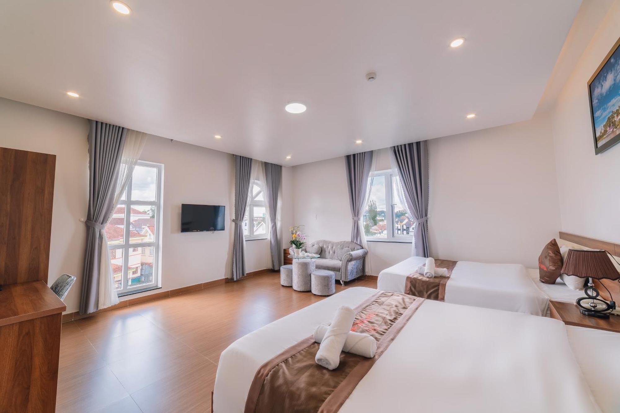 Anh Duc Hotel Da Lat City Екстер'єр фото