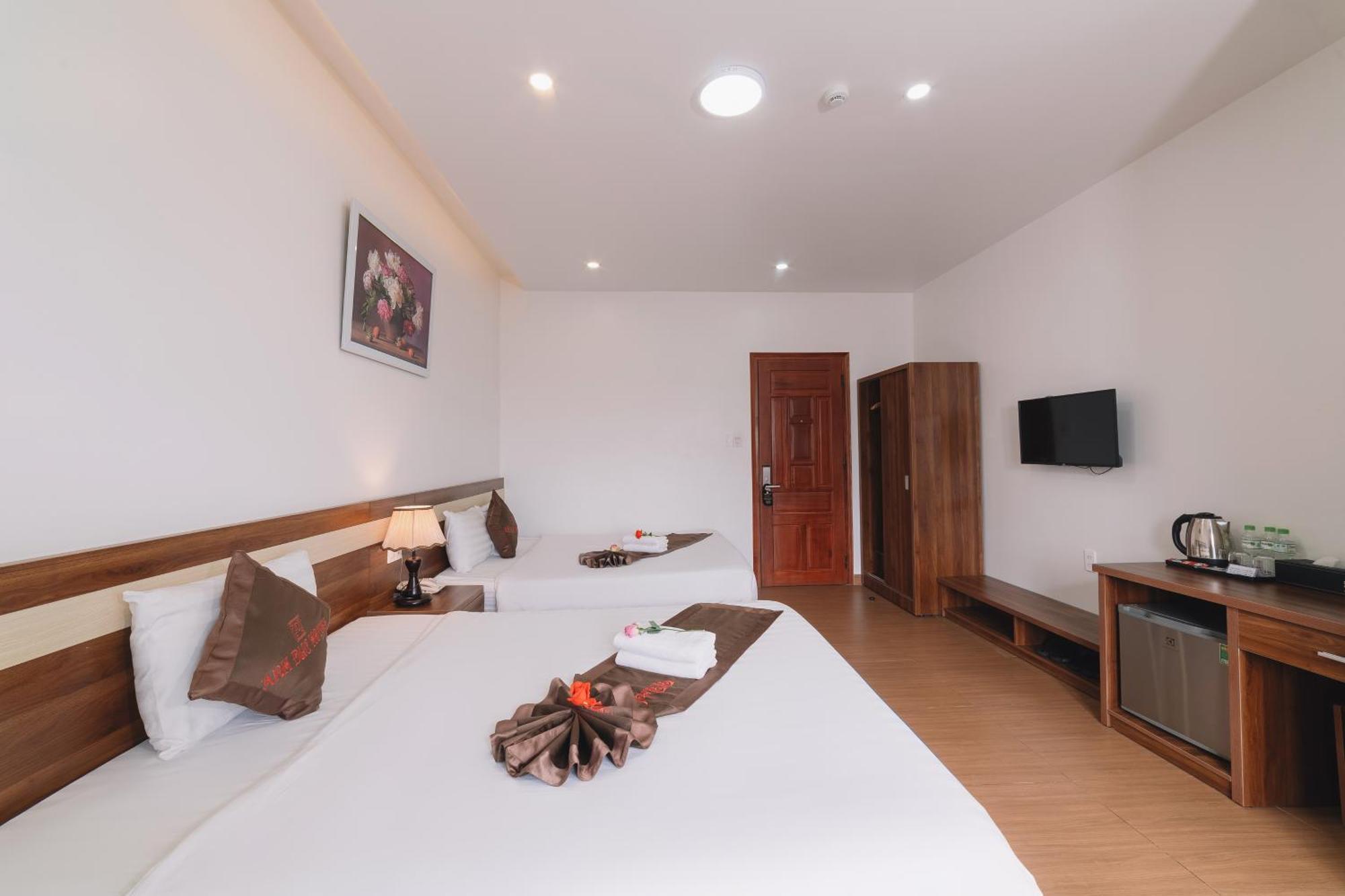 Anh Duc Hotel Da Lat City Екстер'єр фото