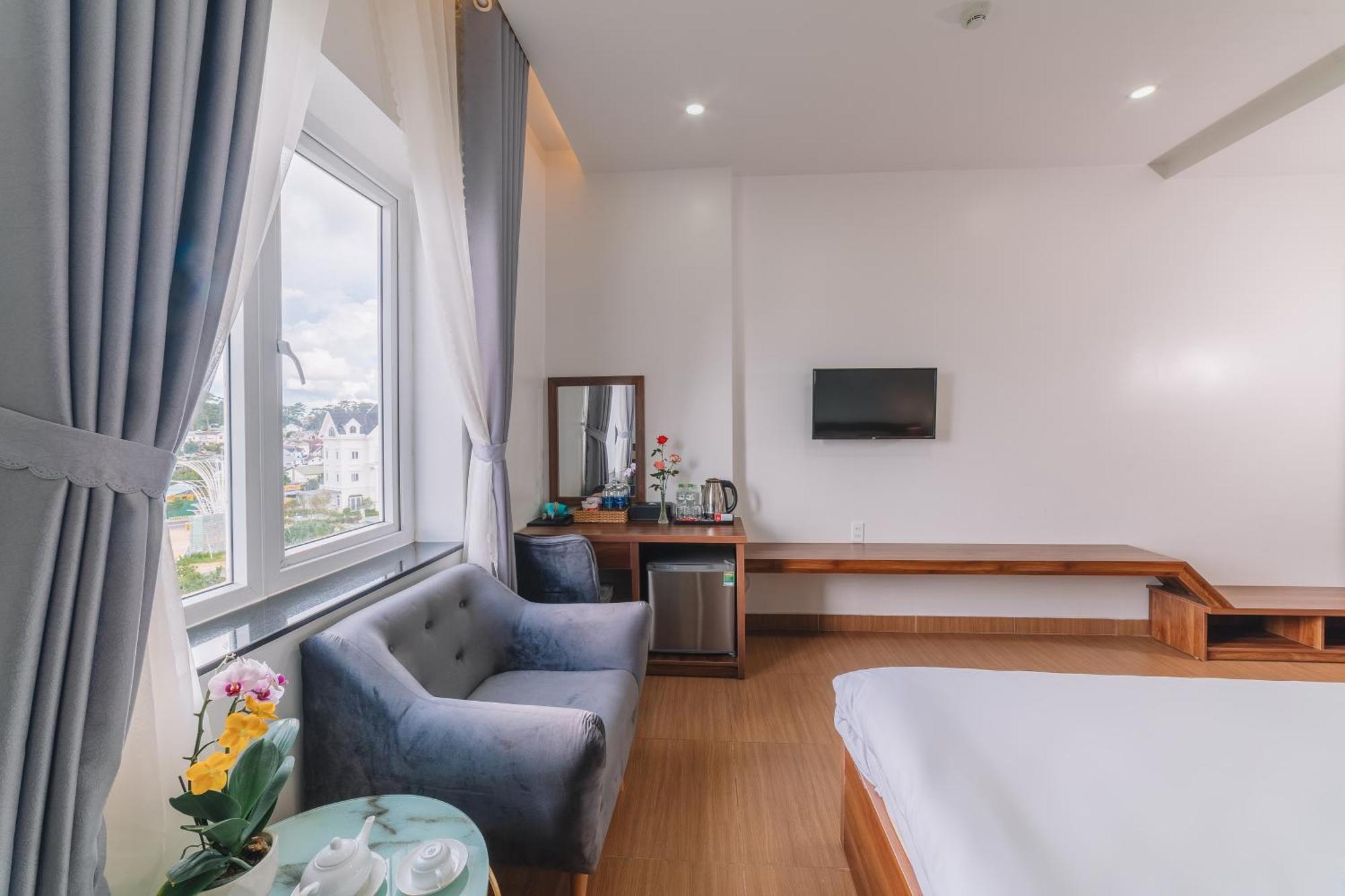 Anh Duc Hotel Da Lat City Екстер'єр фото
