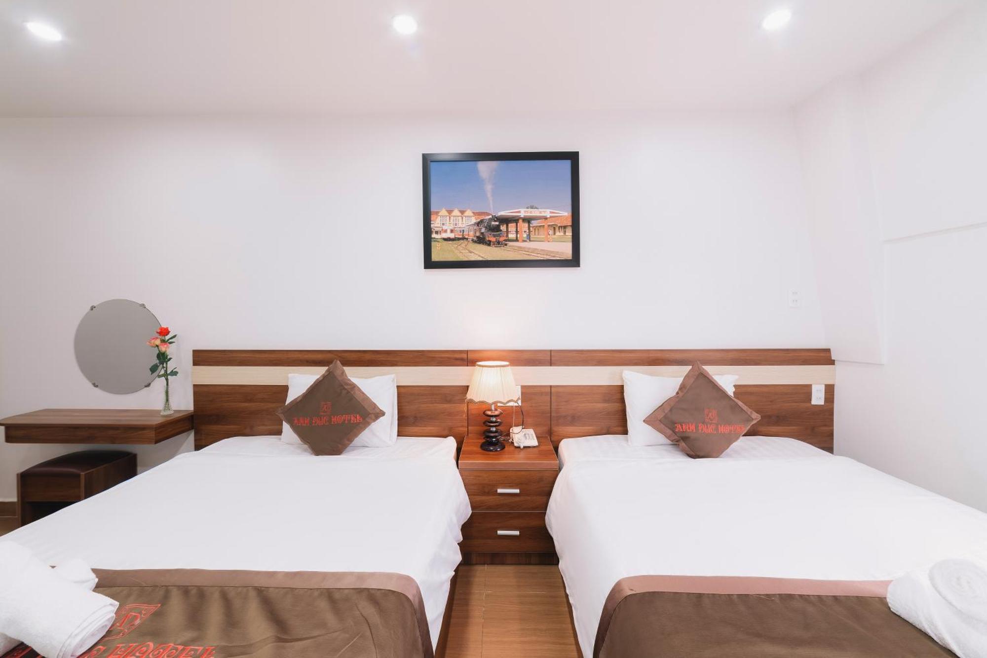 Anh Duc Hotel Da Lat City Екстер'єр фото
