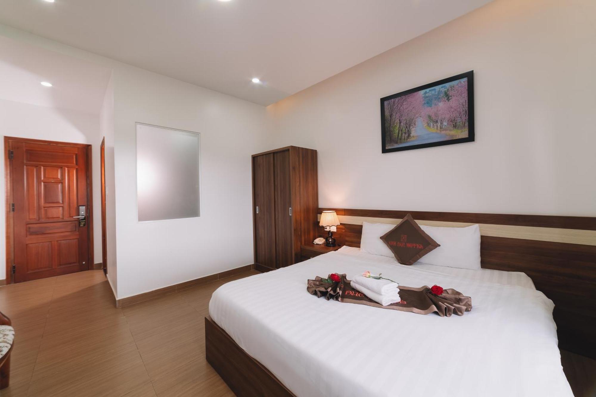 Anh Duc Hotel Da Lat City Екстер'єр фото