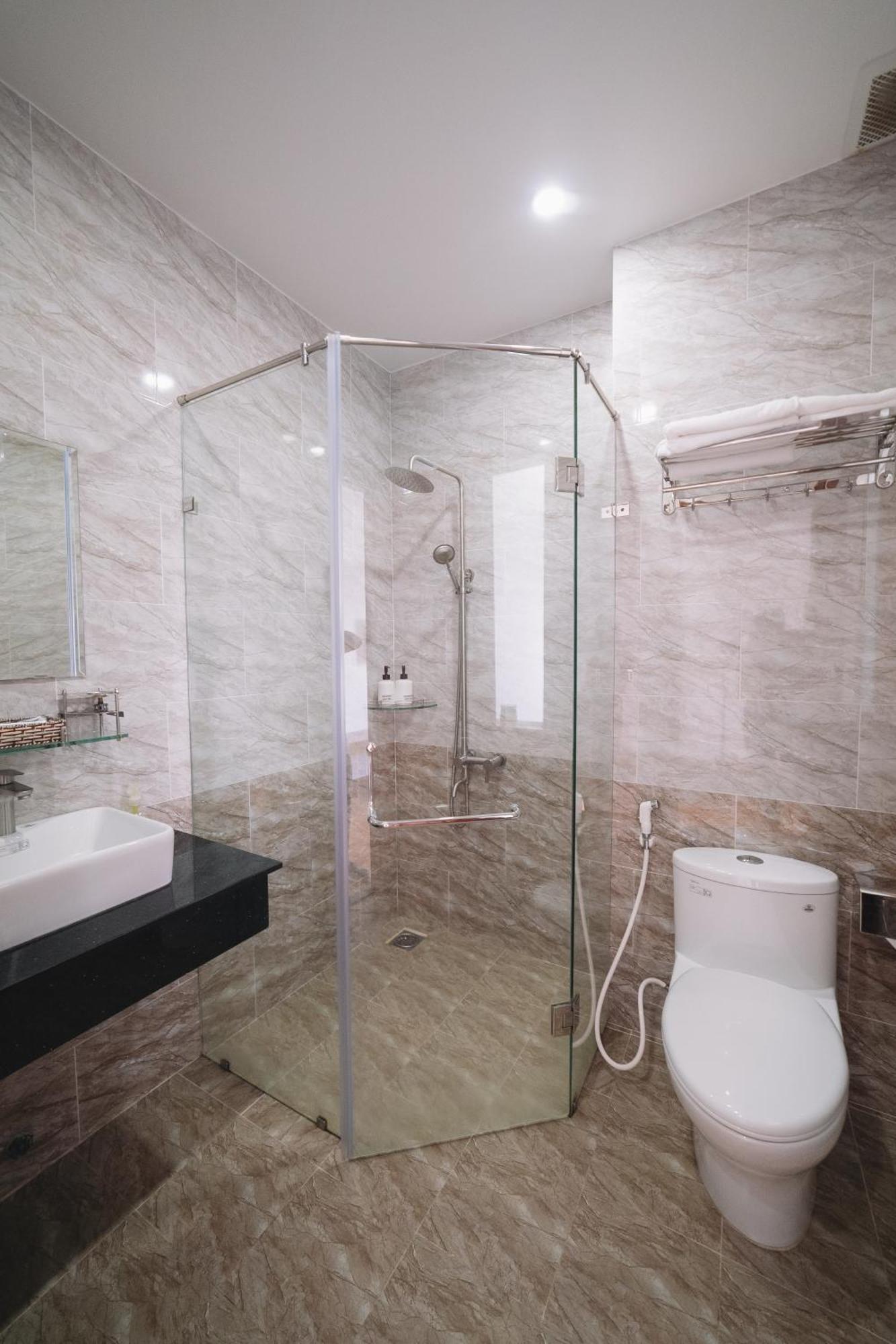 Anh Duc Hotel Da Lat City Екстер'єр фото