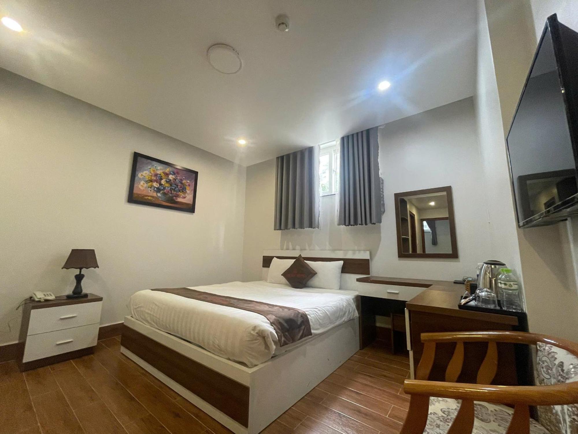 Anh Duc Hotel Da Lat City Екстер'єр фото