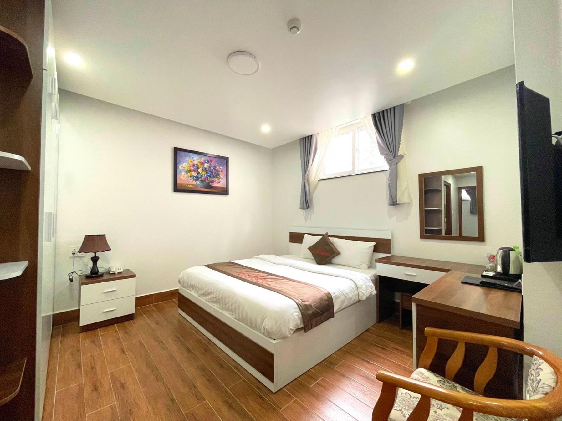 Anh Duc Hotel Da Lat City Екстер'єр фото